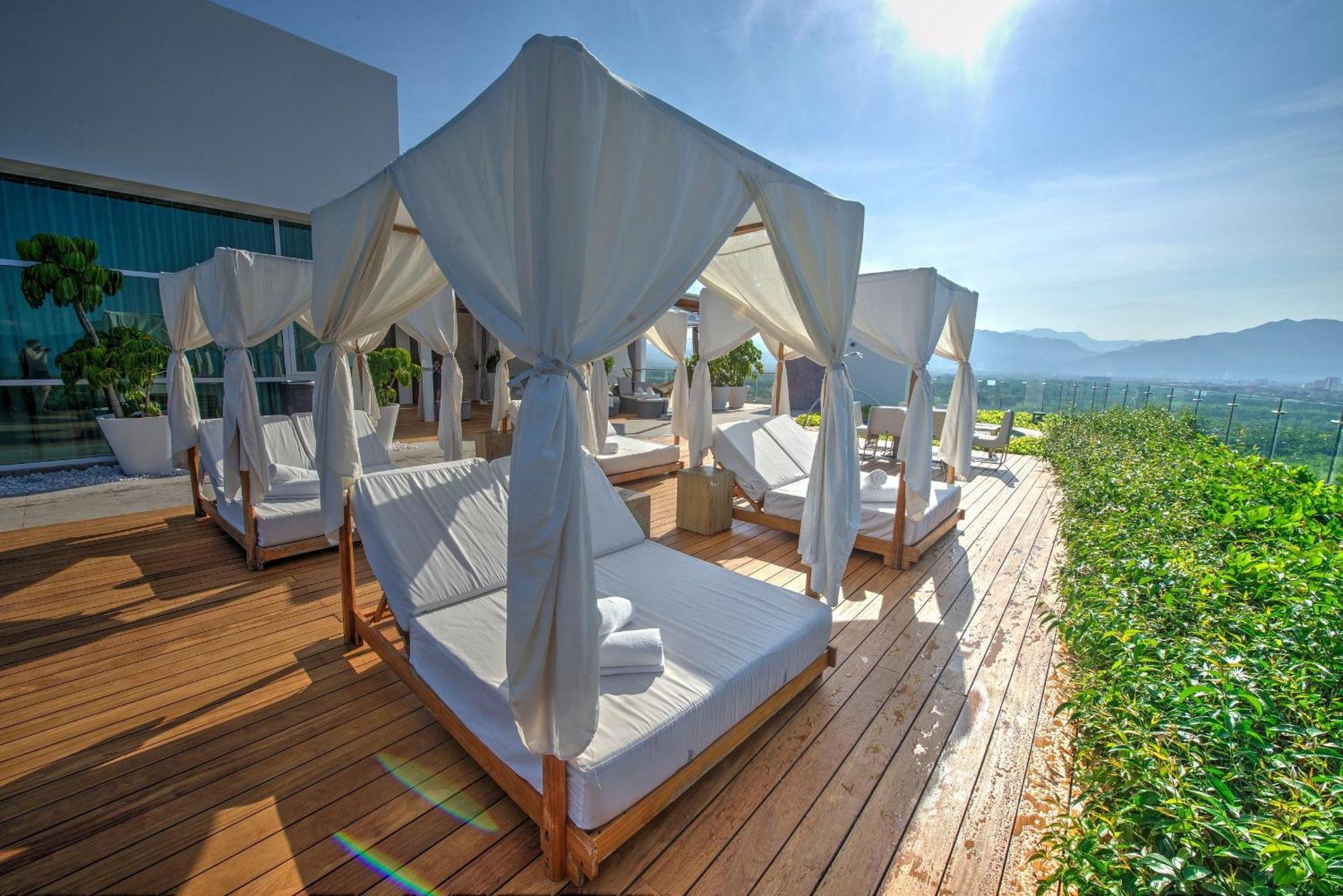 The Grand Luxxe Three Bedroom Spa Suite Nuevo Vallarta Extérieur photo